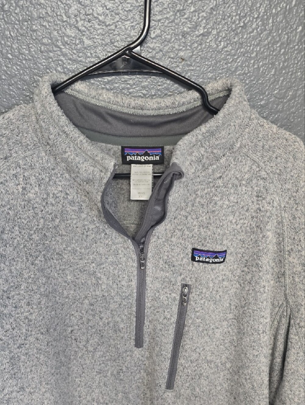 Patagonia Men’s Light Gray Half-Zip Fleece Pullover - Picture 4 of 5